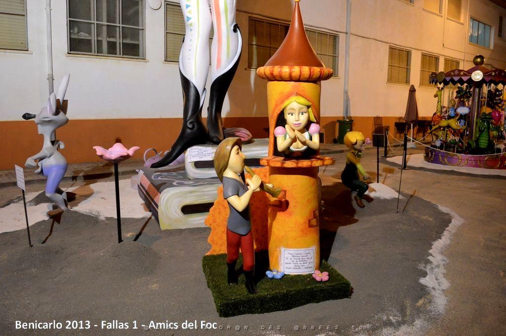 13- Falla Amics del foc 015.JPG